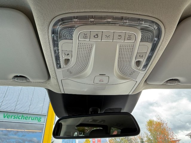 Mercedes-Benz V 300 d 4Matic, 176kW, A9, 5d.