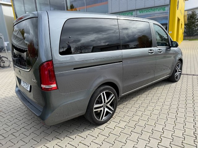 Mercedes-Benz V 300 d 4Matic, 176kW, A9, 5d.