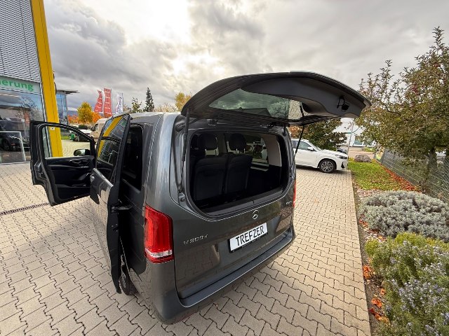 Mercedes-Benz V 300 d 4Matic, 176kW, A9, 5d.