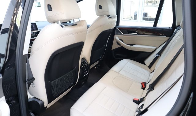 BMW X3 xDrive 20d Luxury Line, 140kW, A8, 5d.