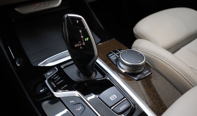 BMW X3 xDrive 20d Luxury Line, 140kW, A8, 5d.