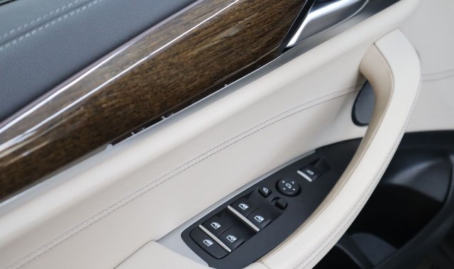 BMW X3 xDrive 20d Luxury Line, 140kW, A8, 5d.