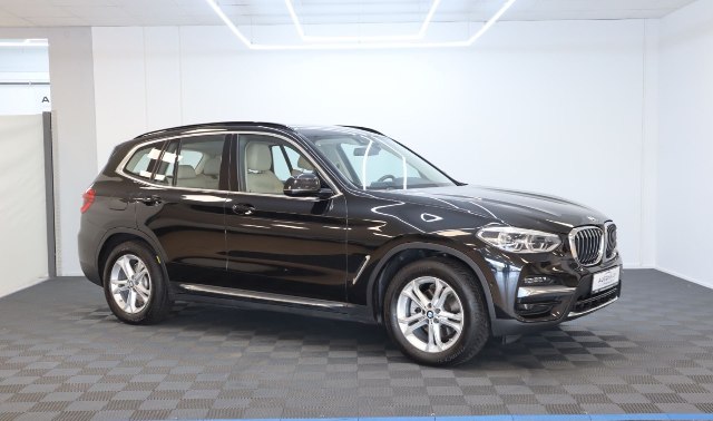 BMW X3 xDrive 20d Luxury Line, 140kW, A8, 5d.