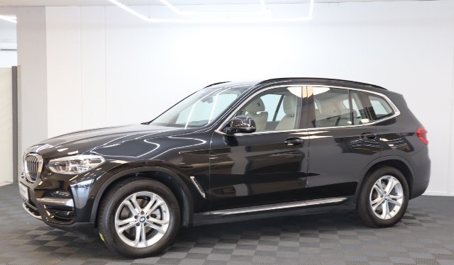 BMW X3 xDrive 20d Luxury Line, 140kW, A8, 5d.