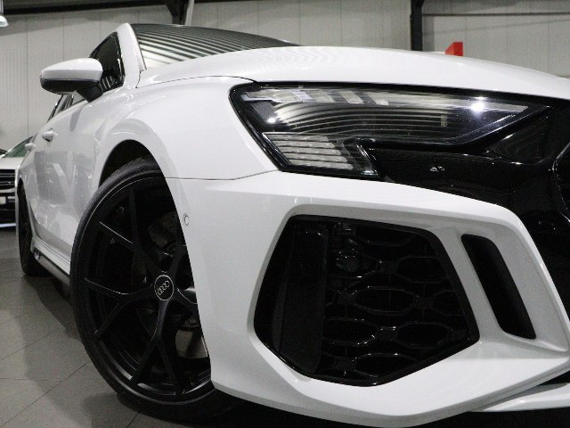Audi RS3 Sportback 2.5 TFSI quattro S-tronic, 294kW, A7, 5d.