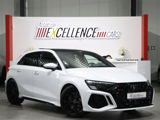 Audi RS3 Sportback 2.5 TFSI quattro S-tronic, 294kW, A7, 5d.