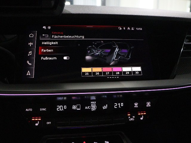 Audi RS3 Sportback 2.5 TFSI quattro S-tronic, 294kW, A7, 5d.