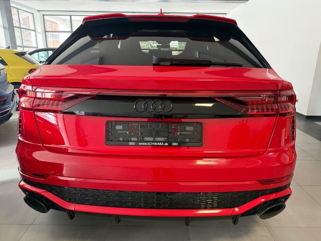 Audi RSQ8 4.0 TFSI V8 quattro Tiptronic, 441kW, A8, 5d.