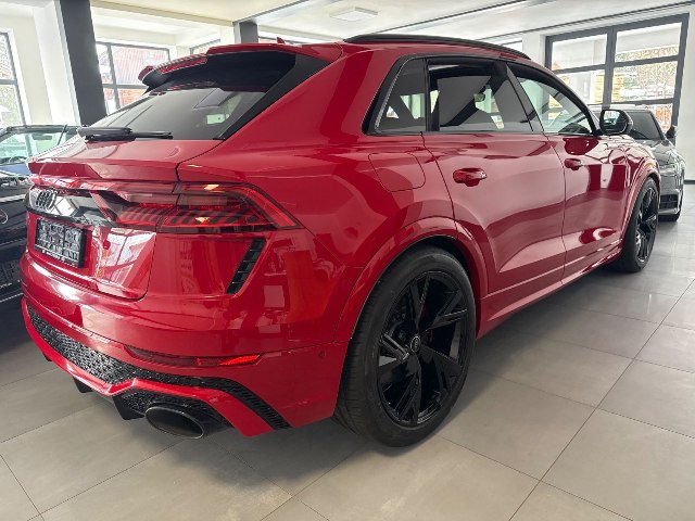 Audi RSQ8 4.0 TFSI V8 quattro Tiptronic, 441kW, A8, 5d.