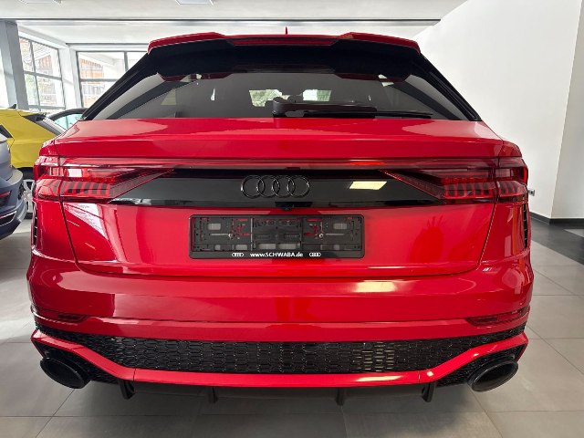Audi RSQ8 4.0 TFSI V8 quattro Tiptronic, 441kW, A8, 5d.
