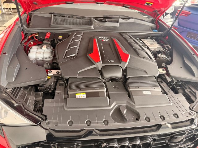 Audi RSQ8 4.0 TFSI V8 quattro Tiptronic, 441kW, A8, 5d.