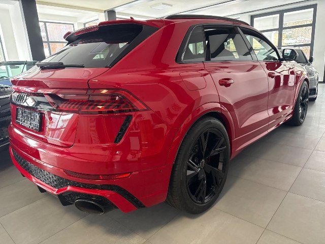 Audi RSQ8 4.0 TFSI V8 quattro Tiptronic, 441kW, A8, 5d.