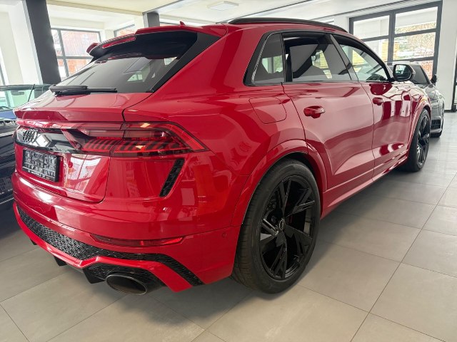 Audi RSQ8 4.0 TFSI V8 quattro Tiptronic, 441kW, A8, 5d.