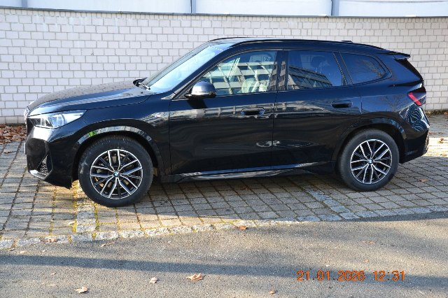 BMW X1 xDrive 23i M-Sportpaket, 150kW, A7, 5d.