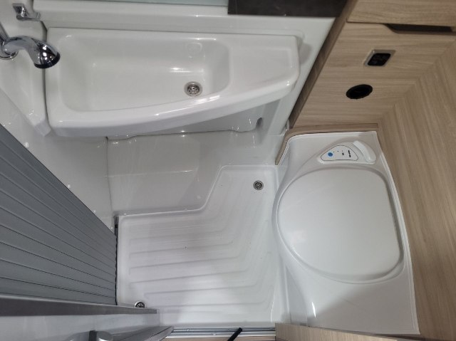 Knaus Van Ti Platinum Selection, 130kW, A