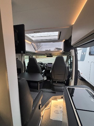 Adria Twin Supreme, 132kW, A