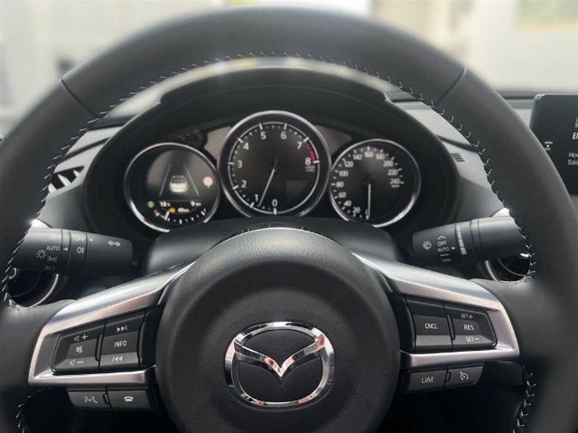 Mazda MX-5 Roadster 1.5 Skyactiv-G RWD, 97kW, M, 2d.