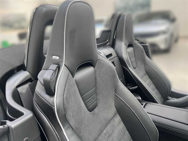Mazda MX-5 Roadster 1.5 Skyactiv-G RWD, 97kW, M, 2d.