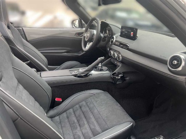 Mazda MX-5 Roadster 1.5 Skyactiv-G RWD, 97kW, M, 2d.