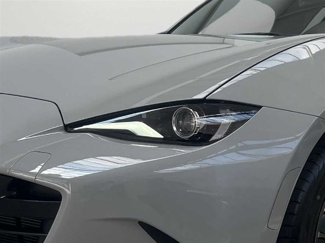Mazda MX-5 Roadster 1.5 Skyactiv-G RWD, 97kW, M, 2d.