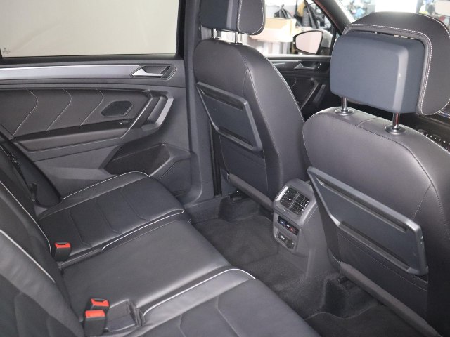 Volkswagen Tiguan Allspace R-Line 2.0 TDI DSG 4Motion, 147kW, A7, 5d.