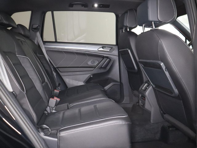 Volkswagen Tiguan Allspace R-Line 2.0 TDI DSG 4Motion, 147kW, A7, 5d.