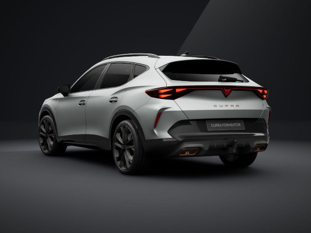 Cupra Formentor Black Edition VZ 1.5 e-Hybrid DSG, 200kW, A, 5d.