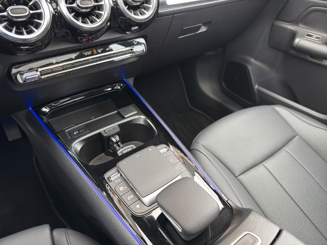 Mercedes-Benz GLB 220 d, 140kW, A8, 5d.