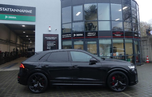 Audi RSQ8 4.0 TFSI V8 quattro Tiptronic, 441kW, A8, 5d.