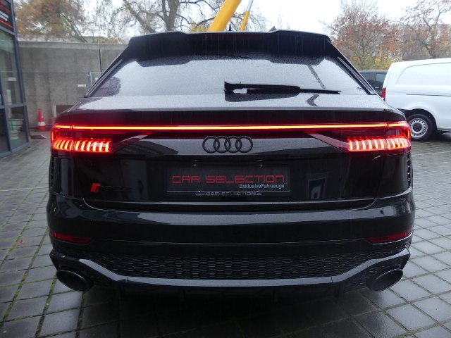 Audi RSQ8 4.0 TFSI V8 quattro Tiptronic, 441kW, A8, 5d.