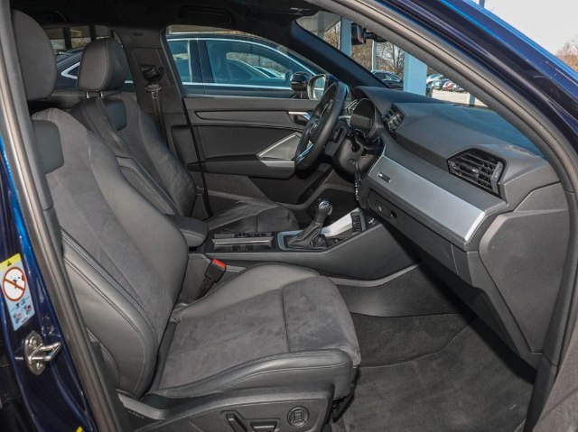 Audi Q3 Sportback S-Line 35 TFSI S-tronic, 110kW, A7, 5d.
