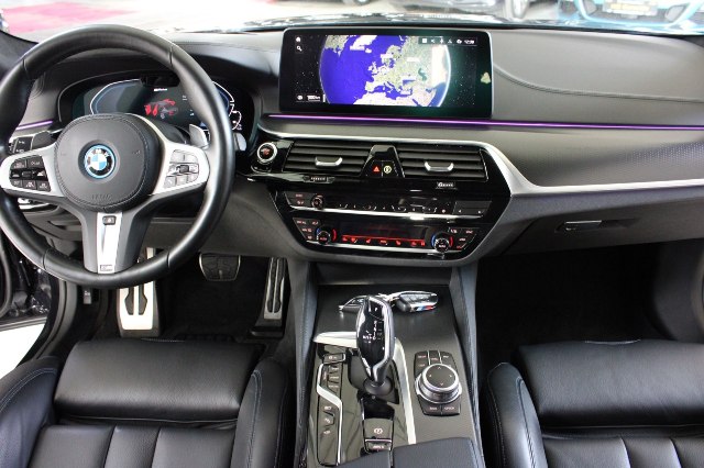 BMW rad 5 545e xDrive, 290kW, A8, 4d.