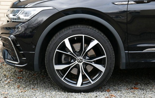 Volkswagen Tiguan Allspace R-Line 2.0 TDI DSG 4Motion, 147kW, A7, 5d.