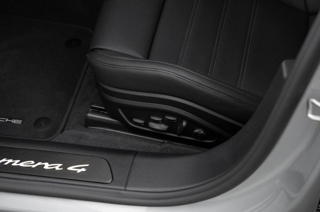 Porsche Panamera 4 E-Hybrid, 346kW, A, 5d.