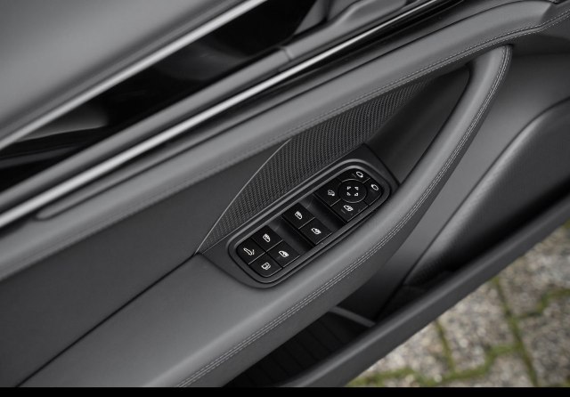 Porsche Panamera 4 E-Hybrid, 346kW, A, 5d.