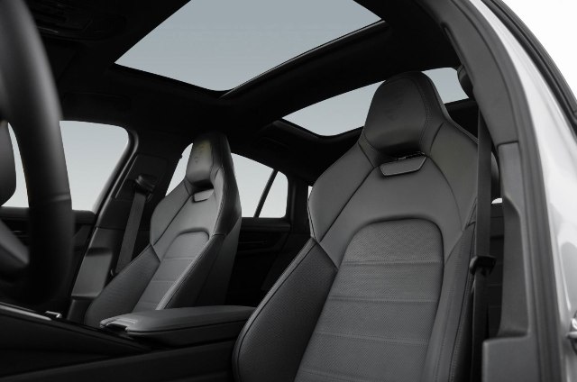Porsche Panamera 4 E-Hybrid, 346kW, A, 5d.