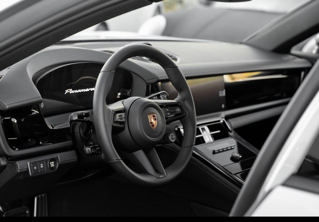 Porsche Panamera 4 E-Hybrid, 346kW, A, 5d.