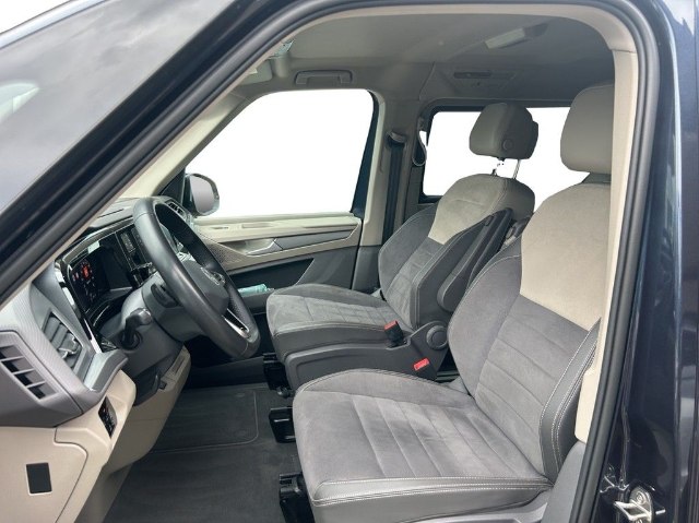 Volkswagen T7 Multivan Life 2.0 TDI DSG, 110kW, A7, 5d.