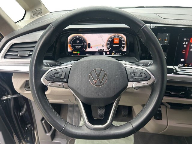 Volkswagen T7 Multivan Life 2.0 TDI DSG, 110kW, A7, 5d.