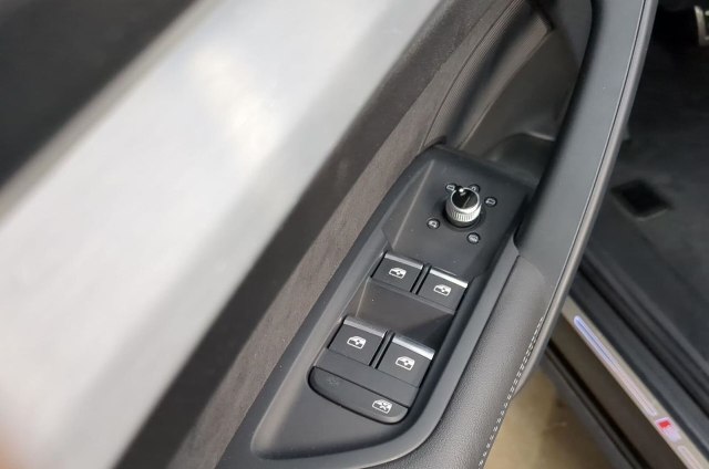 Audi Q5 S-Line 40 TDI quattro S-tronic, 150kW, A7, 5d.