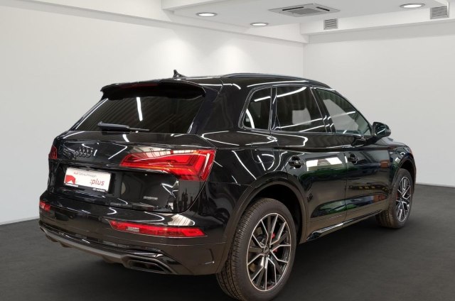 Audi Q5 S-Line 40 TDI quattro S-tronic, 150kW, A7, 5d.