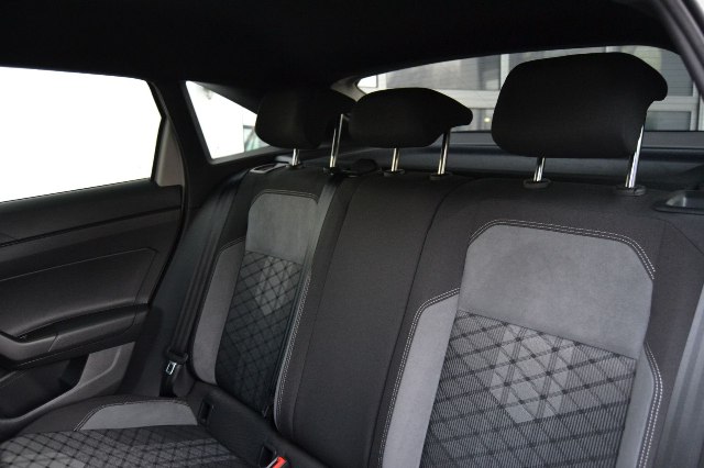 Volkswagen Taigo R-Line 1.0 TSI DSG, 81kW, A, 5d.