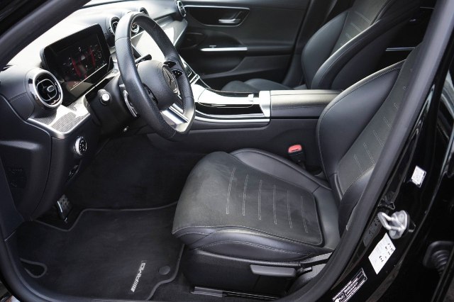Mercedes-Benz C AMG Line 300 d, 195kW, A9, 4d.