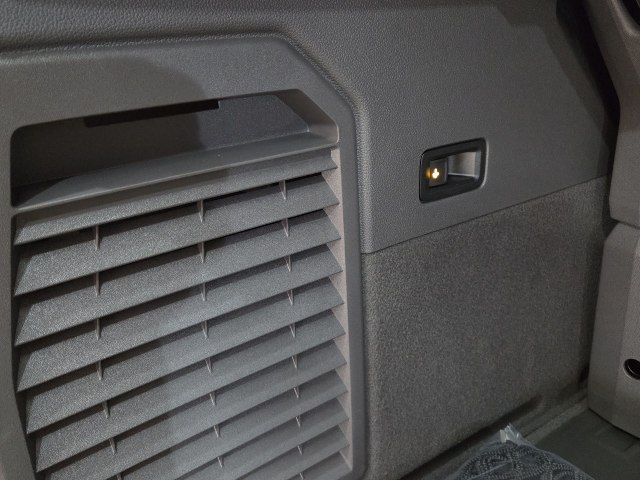 Volkswagen T7 Multivan Style 1.5 eHybrid DSG Lang 4Motion, 180kW, A, 5d.