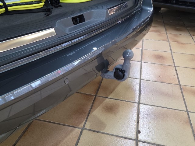 Volkswagen T7 Multivan Style 1.5 eHybrid DSG Lang 4Motion, 180kW, A, 5d.