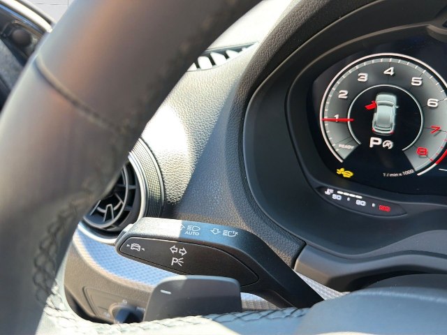 Audi Q2 advanced 35 TFSI S-tronic, 110kW, A7, 5d.