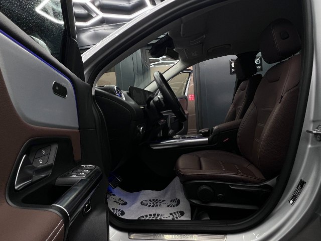 Mercedes-Benz GLA 250 e AMG Line, 160kW, A8, 5d.
