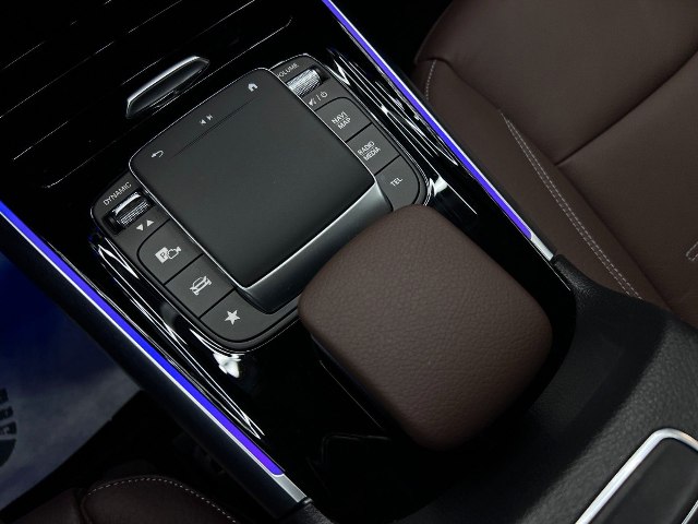 Mercedes-Benz GLA 250 e AMG Line, 160kW, A8, 5d.