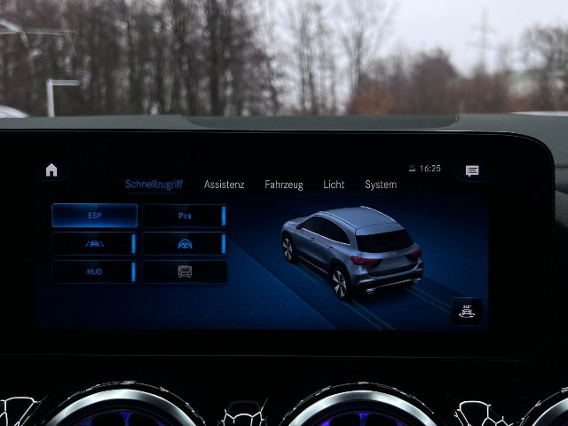 Mercedes-Benz GLA 250 e AMG Line, 160kW, A8, 5d.