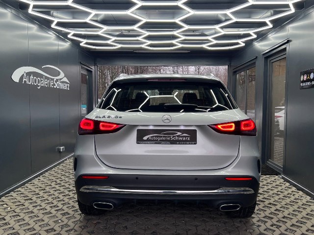 Mercedes-Benz GLA 250 e AMG Line, 160kW, A8, 5d.